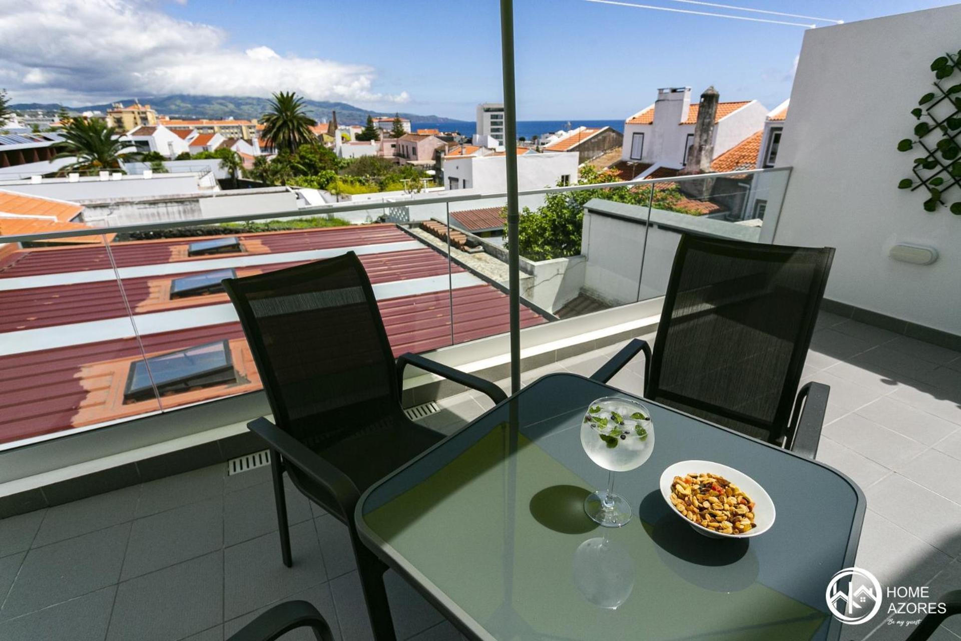 Azores - Casas Da Ladeira * Ponta Delgada