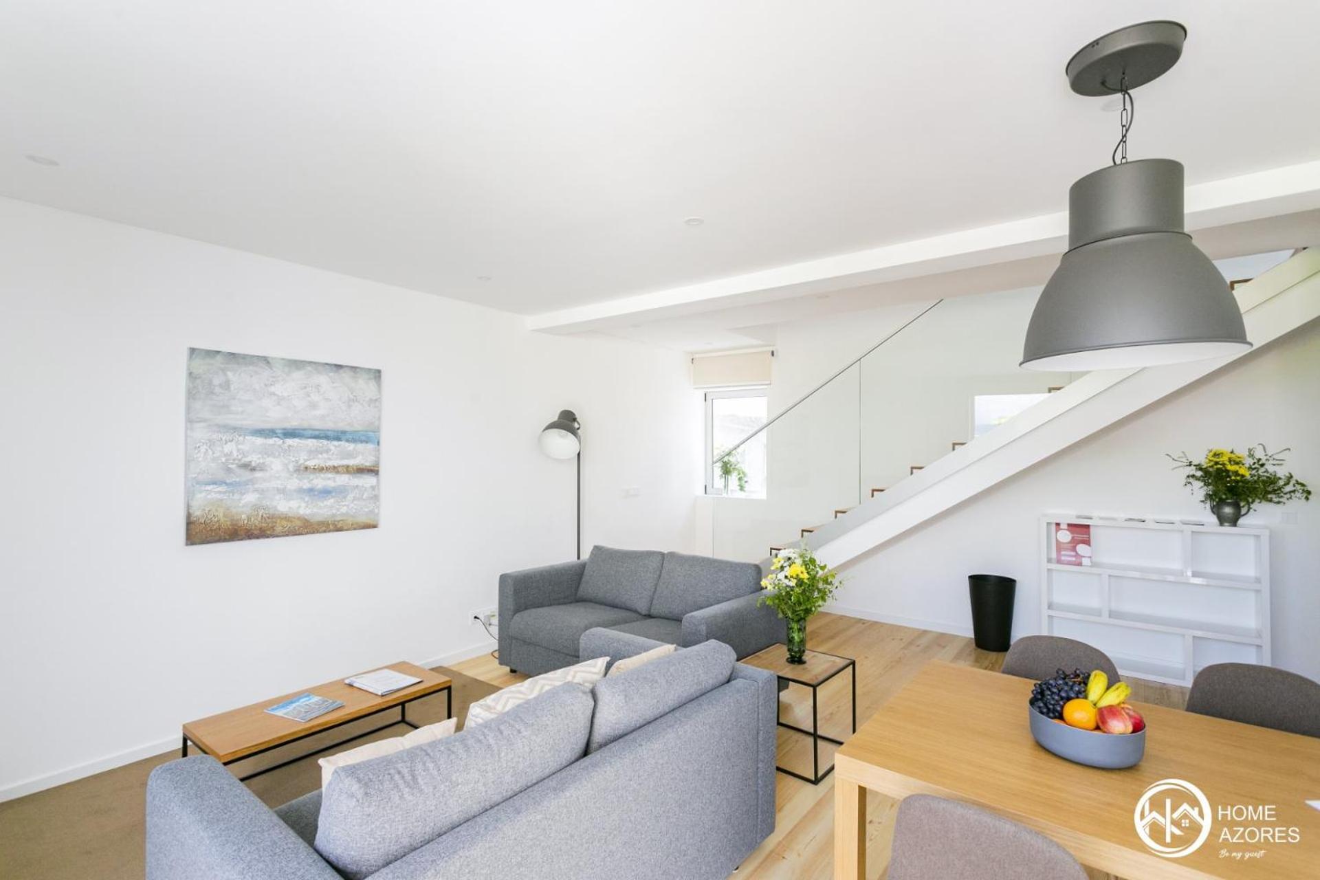 Azores - Casas Da Ladeira * Ponta Delgada (Sao Miguel)